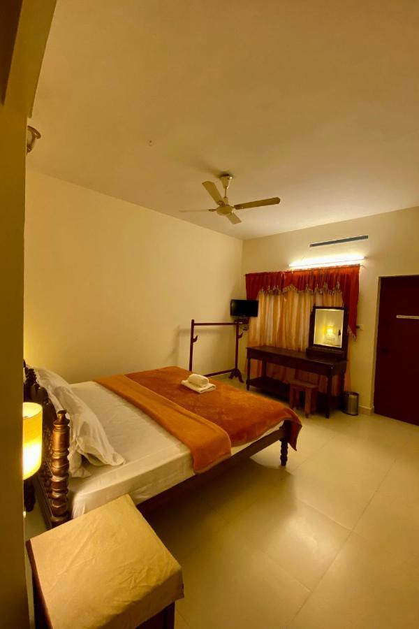 Green View Thekkady Exterior photo